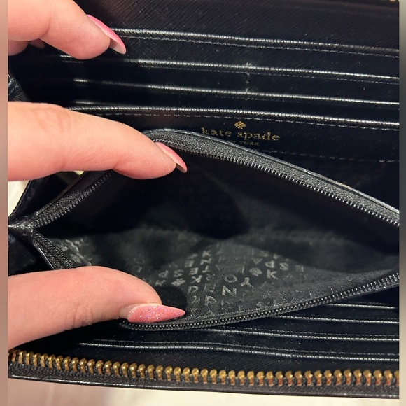 Kate Spade Navy and Cream Stripe Wallet - Picture 5 of 5